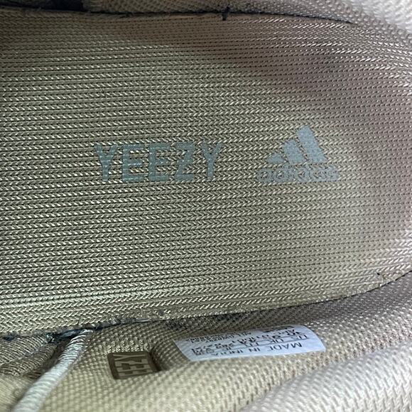 adidas Yeezy Boost 700 Enflame Amber Men's size US 10 Beige Brown AUTHENTIC - Picture 16 of 16